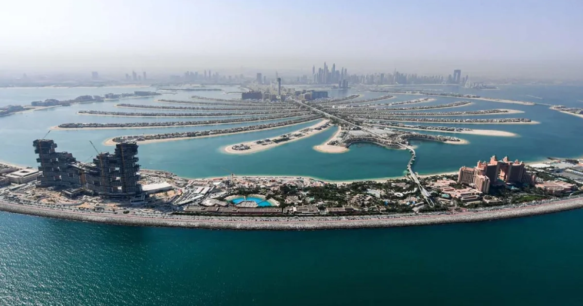 Dubai kıyı şeridi ve uluslararası iş merkezi